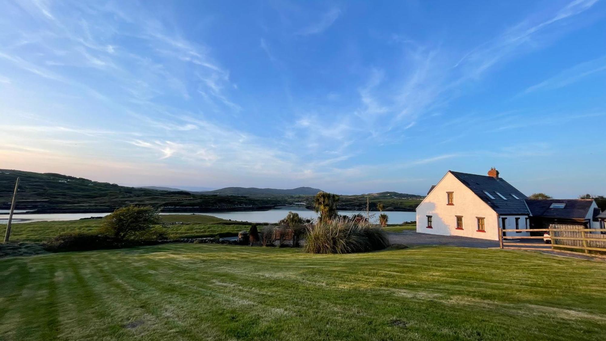 Willa Seafront House With Own Private Pier In Gunpoint, Schull, West Cork Seafort Zewnętrze zdjęcie