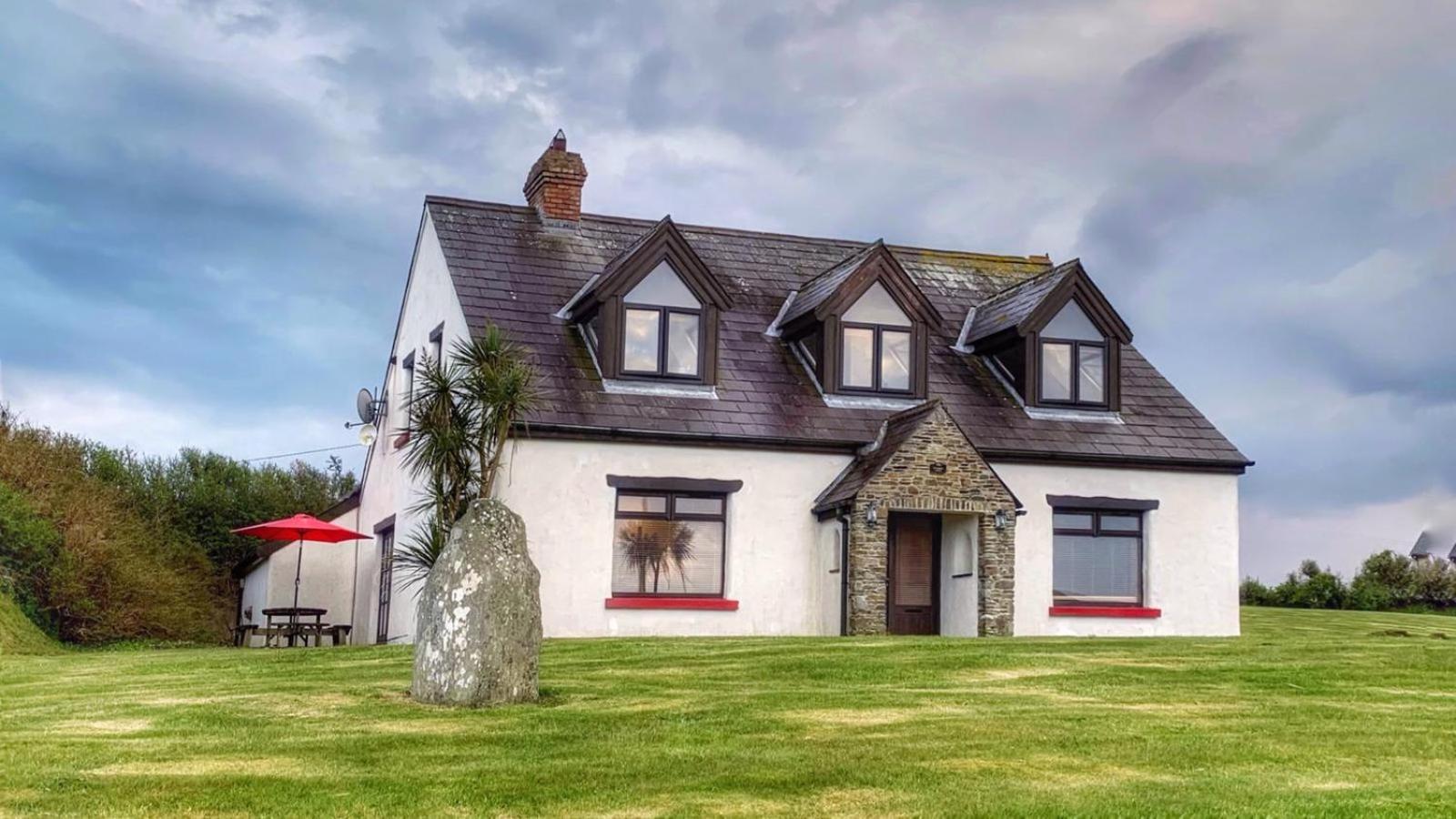 Willa Seafront House With Own Private Pier In Gunpoint, Schull, West Cork Seafort Zewnętrze zdjęcie