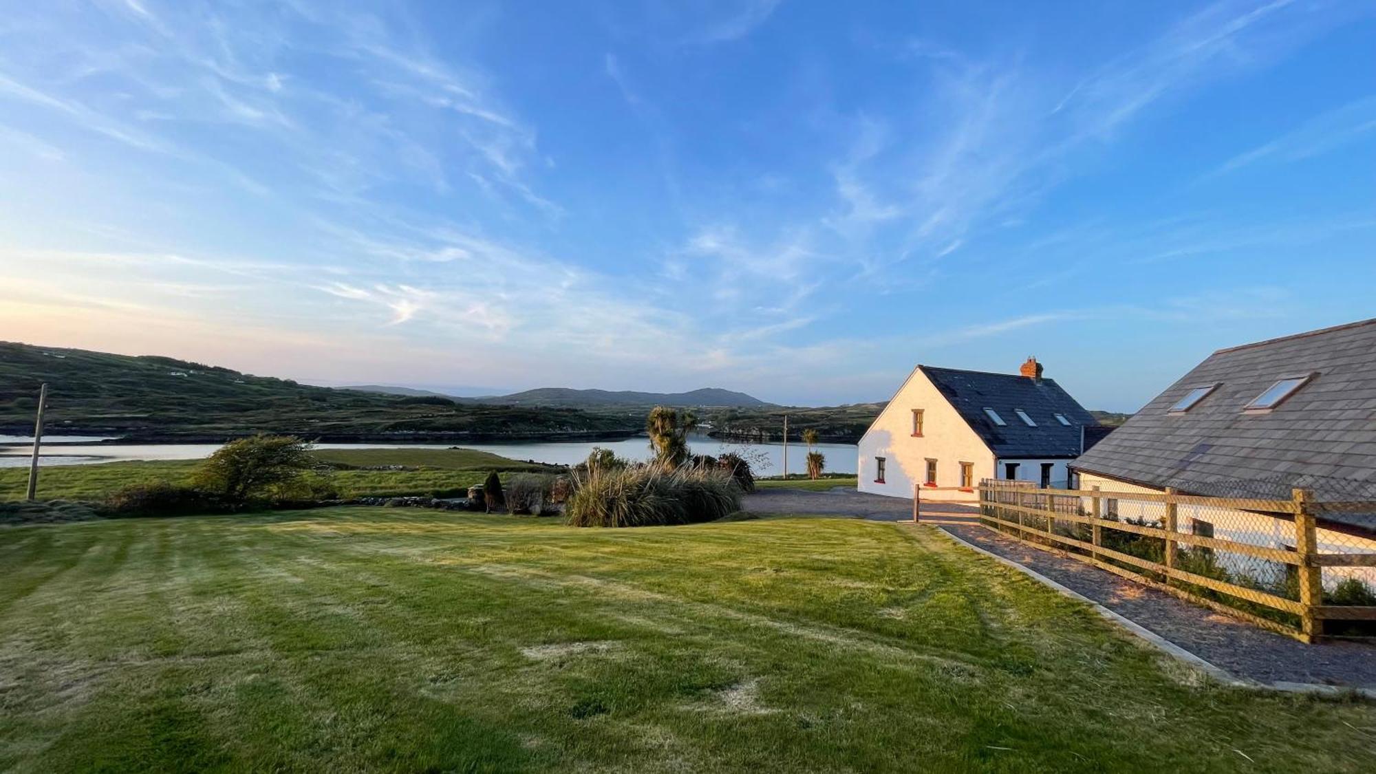 Willa Seafront House With Own Private Pier In Gunpoint, Schull, West Cork Seafort Zewnętrze zdjęcie
