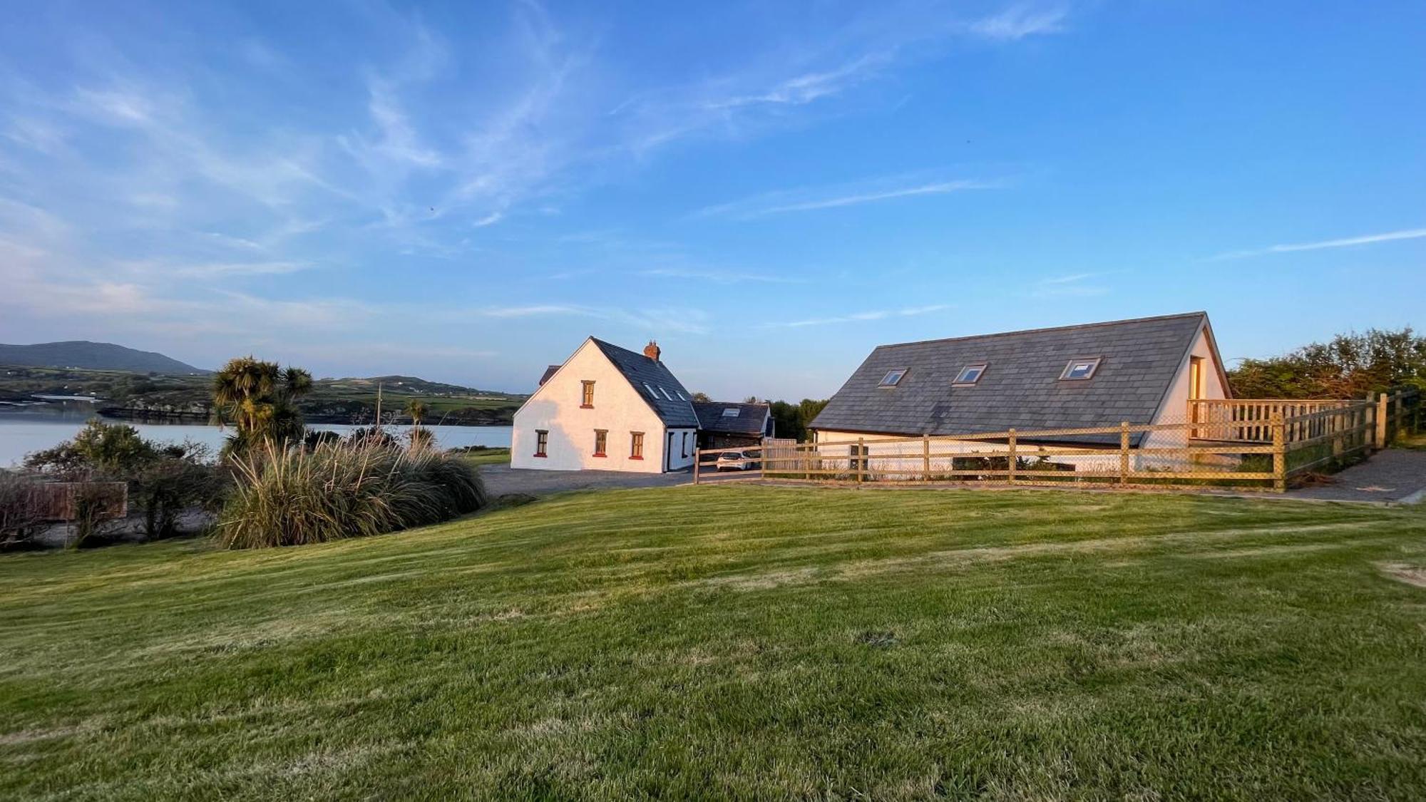 Willa Seafront House With Own Private Pier In Gunpoint, Schull, West Cork Seafort Zewnętrze zdjęcie